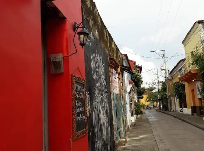Dora Hostel