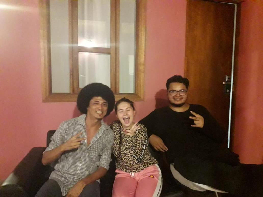 Dora *